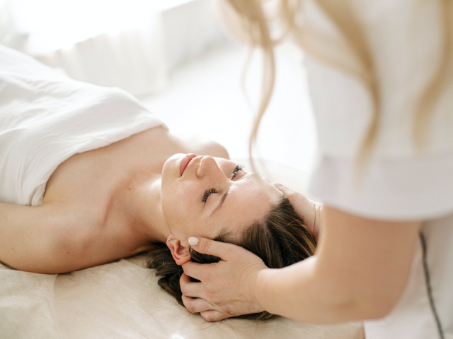 Hepburn Foot, Neck and Scalp Focus